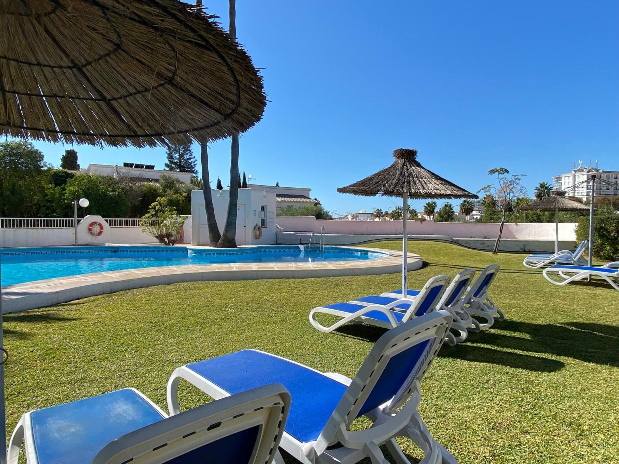 Paraiso Blanco 16A Apartments Casasol เนร์คา ห้อง รูปภาพ